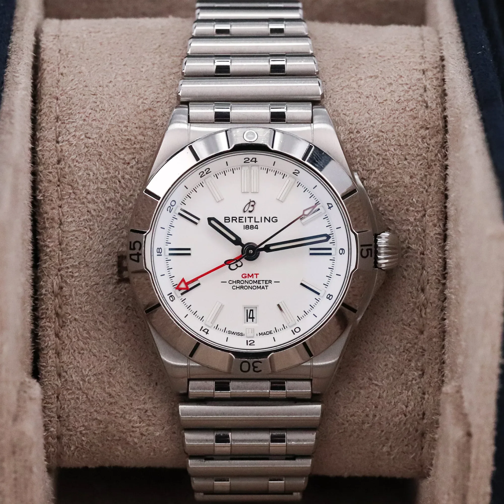 Breitling Chronomat GMT 40mm White